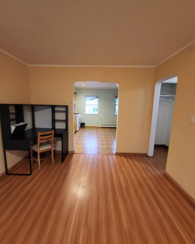 Foto del edificio - 108-05 68th Rd