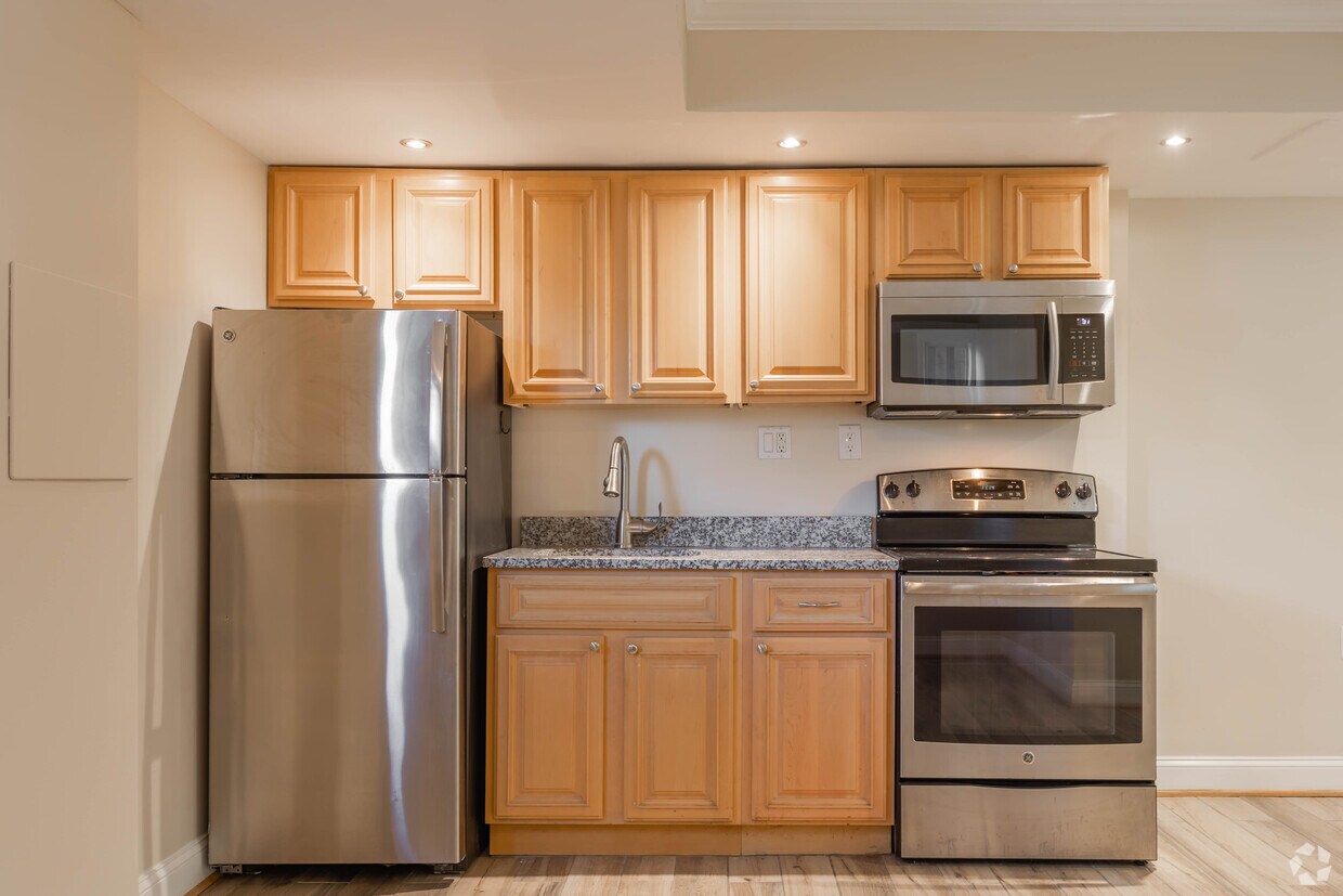 Chevy Chase Tower Apartments Washington, DC