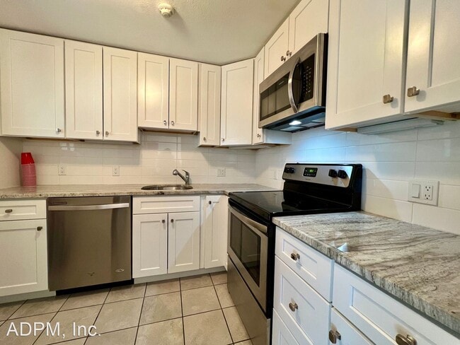 Building Photo - 2 br, 1 bath House - 2 Tara Drive Unit 5
