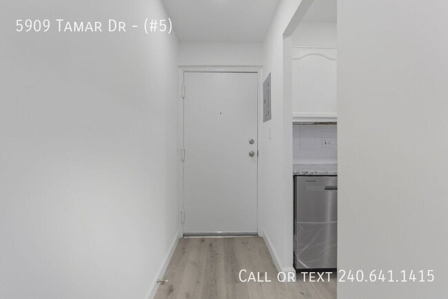 Foto del edificio - 5909 Tamar Dr