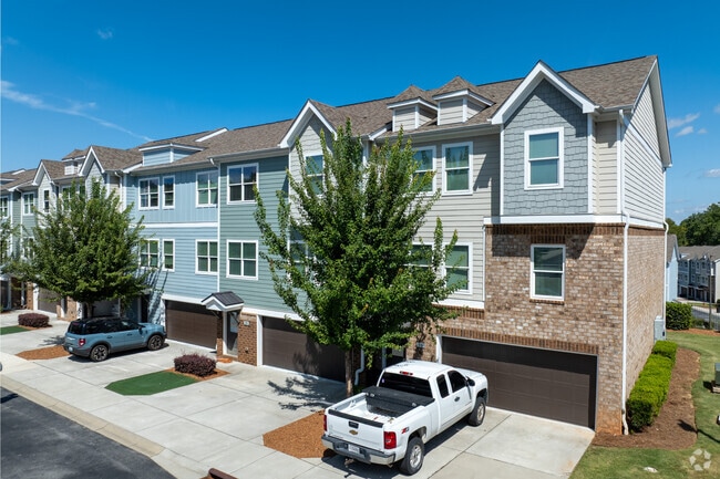 Photo - The Ridge Clemson Apartments