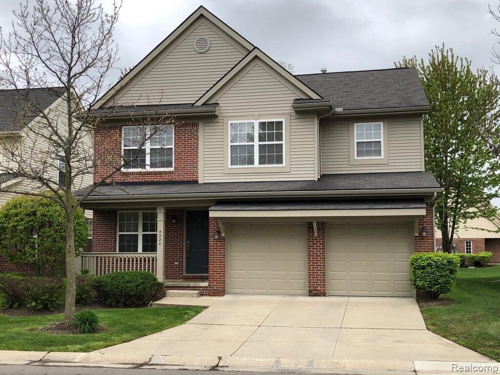Primary Photo - 4220 Brighton Ln