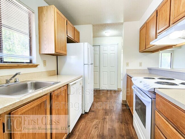 Foto del edificio - 4780 SW Murray Blvd