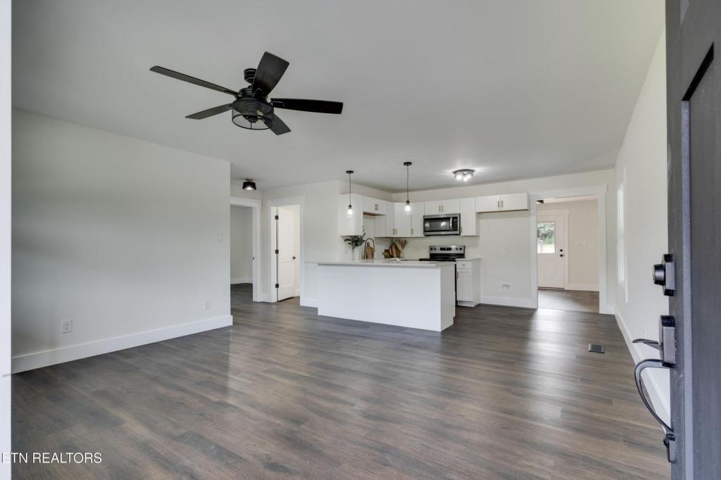 Foto principal - 1321 Border St