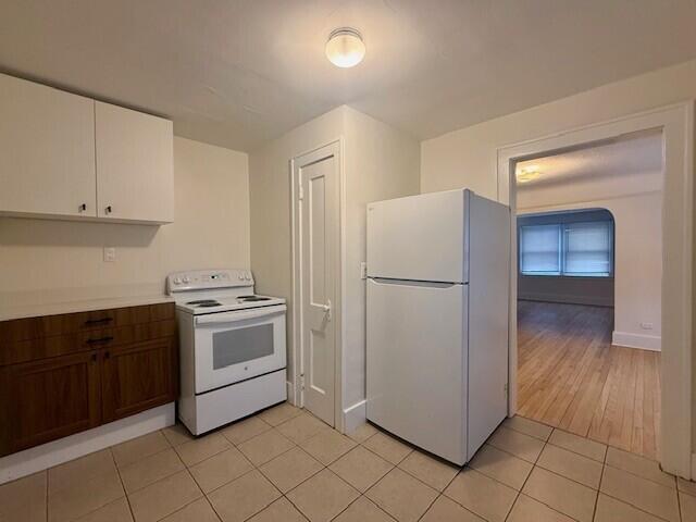 Building Photo - 335 Ardmore Dr