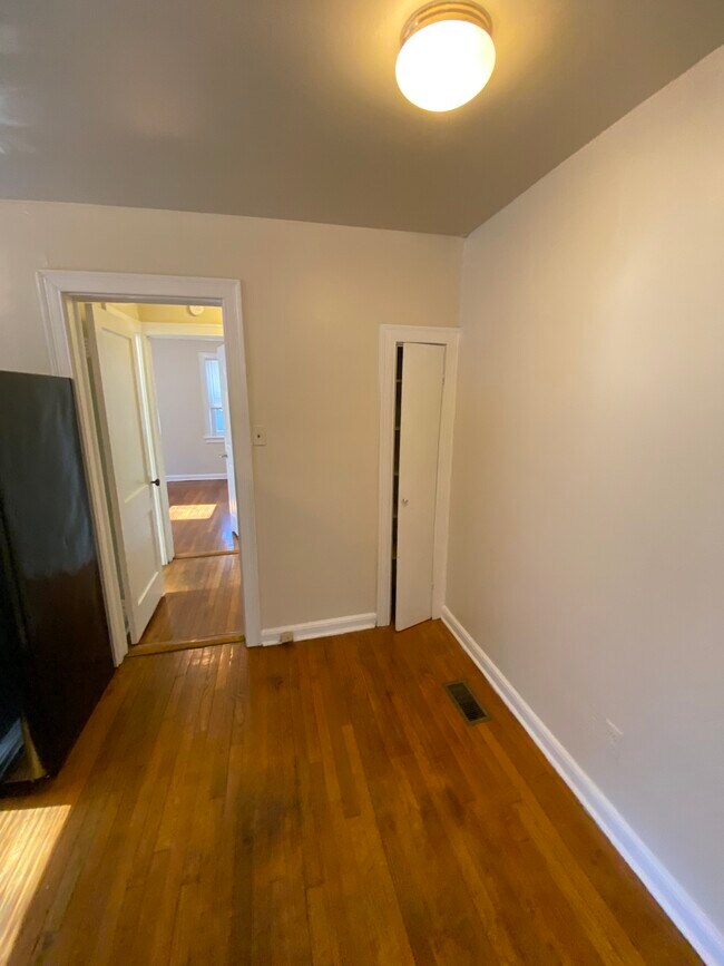 Foto del edificio - 202 N Meadow St