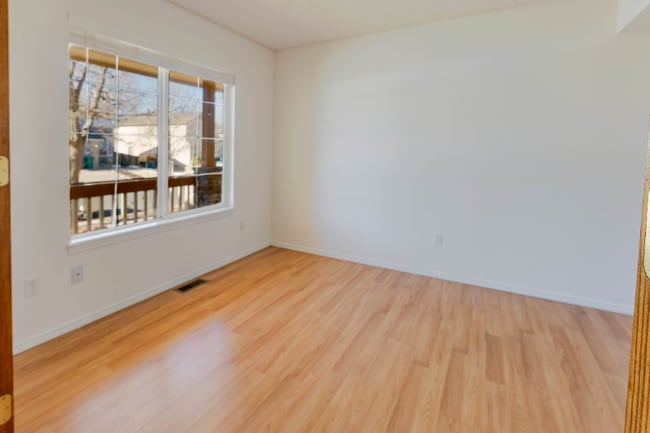 Building Photo - 6115 Fescue Dr