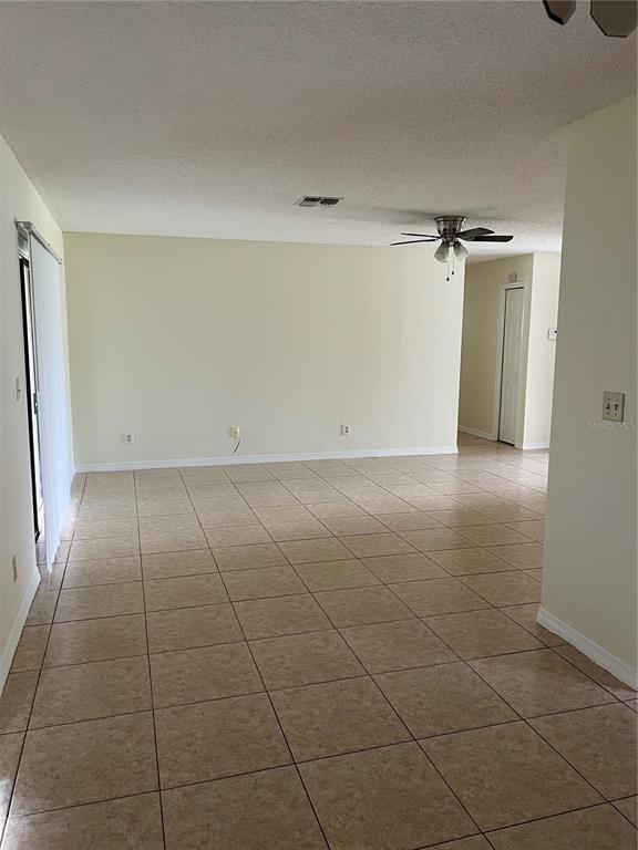 Building Photo - 761 Maderia Ct