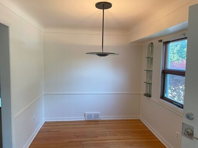 Foto del edificio - 729 N Vermont Ave
