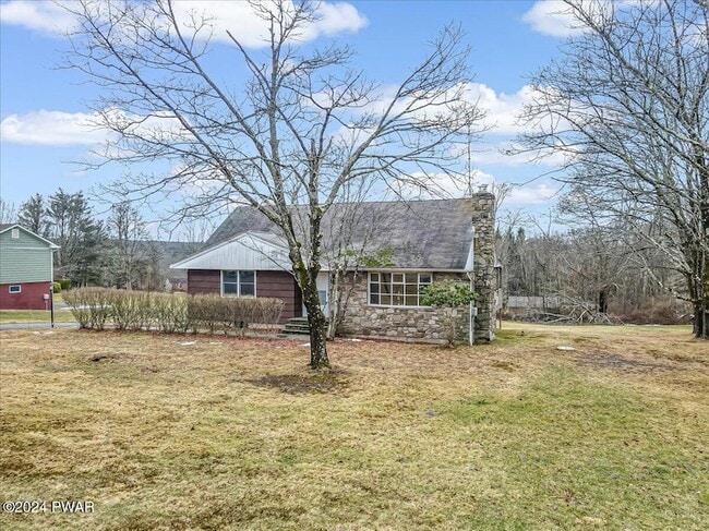 Building Photo - 829 Long Ridge Rd