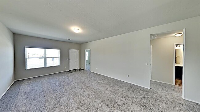 Building Photo - 309 Blue Dr