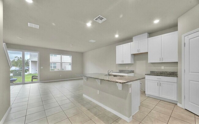 Foto del edificio - 3550 San Bernardino Wy