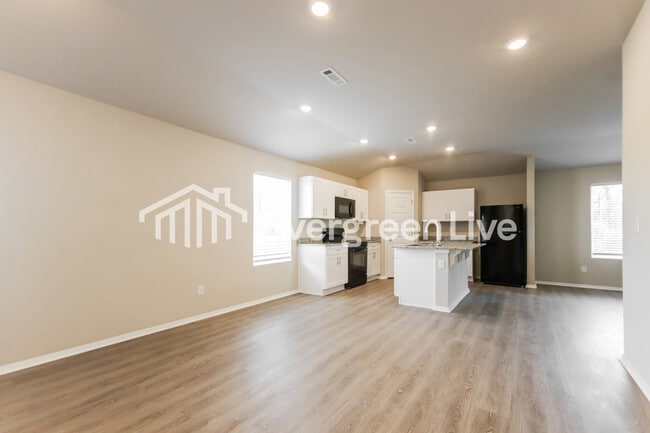 Foto del edificio - 6602 NW Kathleen St