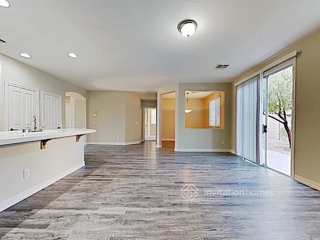Building Photo - 9328 Longhorn Falls Ct