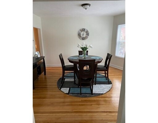 Building Photo - 3 S Lincoln St