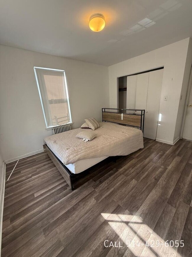 Foto del edificio - 83 Maple Pl