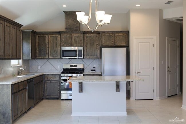 Foto del edificio - 13 N 33rd St