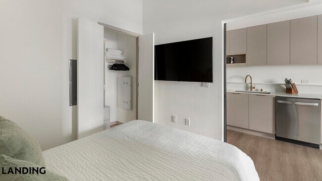 Foto del edificio - 8475 Michael Cherry Ave