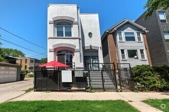 Building Photo - 2042 W Crystal St