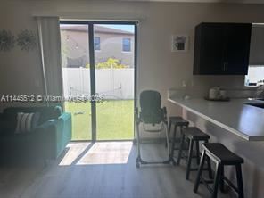 Primary Photo - 4 br, 3 bath House - AQUABELLA