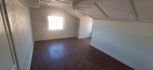 Foto del edificio - 1100 7th St