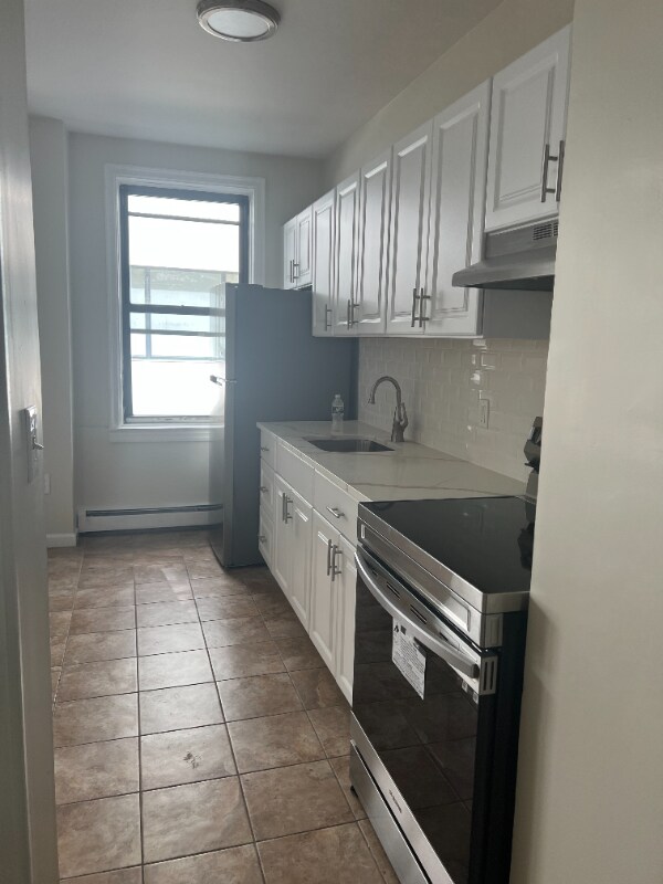 Foto principal - 150 S Harrison St