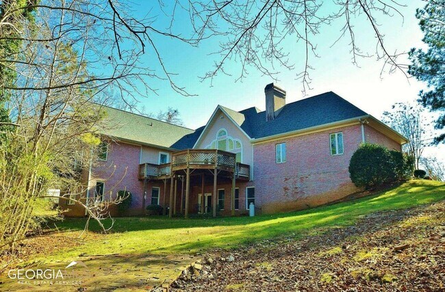 Building Photo - 3747 Cochran Rd