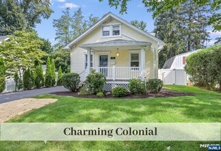 Building Photo - 385 Fern Ave