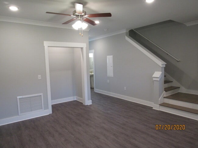 Foto del edificio - 267 N Sand Palm Rd