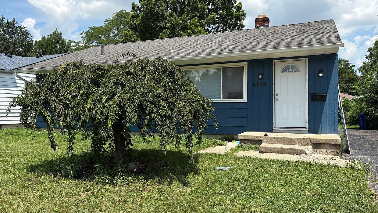 Primary Photo - 2892 Hampshire Rd