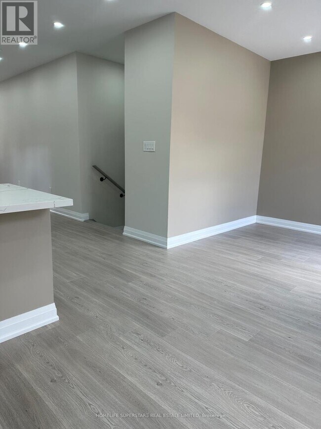 Photo du bâtiment - 93 Relton Cir