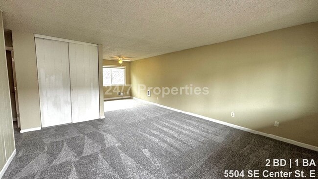 Building Photo - Upper-Level 2 BD | 1 BA Home - FoPo