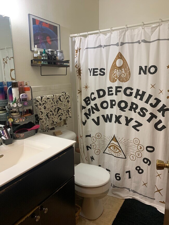 Building Photo - 1414 24th St