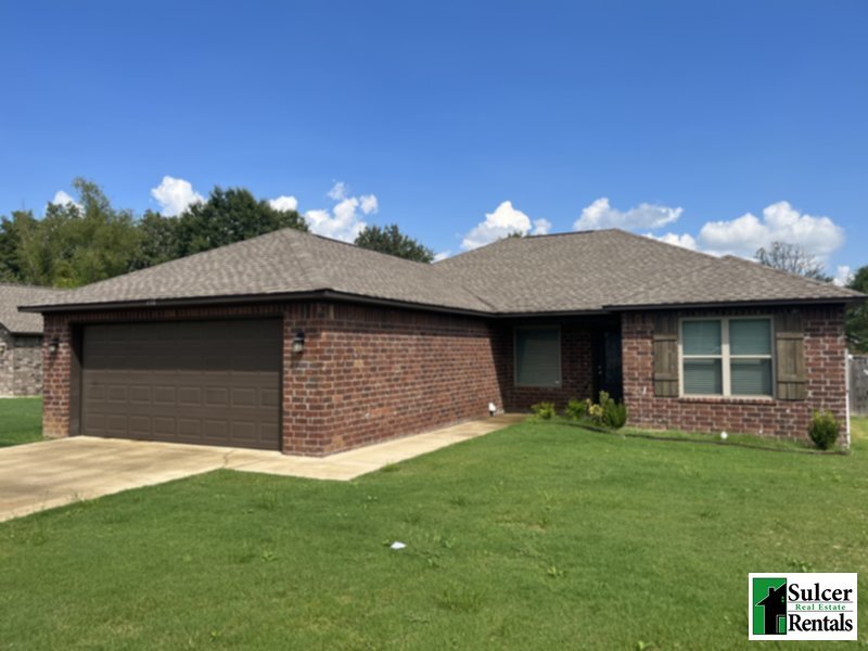 Primary Photo - Large 3BR House in Brookland AR