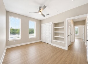 Interior Photo - Station Two22