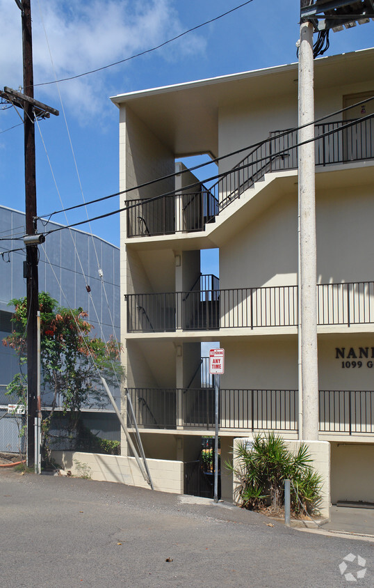 Building Photo - Nanihala