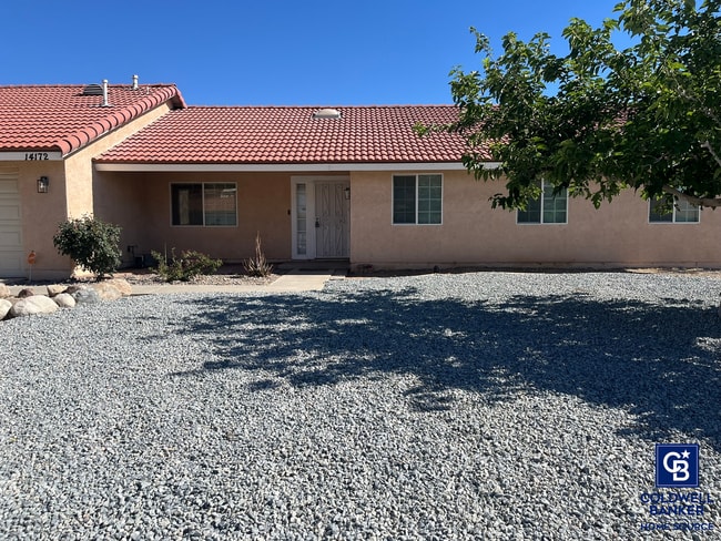 Foto del edificio - Move-In Ready Beauty with Granite Kitchen, Stainless Steel Appliances & Expansive Backyard