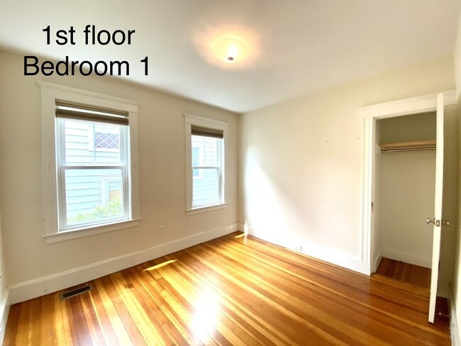 Foto del edificio - 351 Walden St