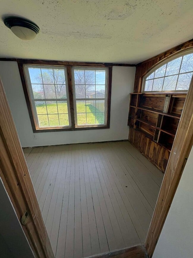 Foto del edificio - 510 N Central Ave