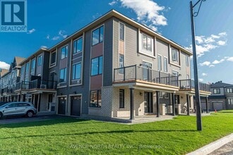 Building Photo - 258 Elsie MacGill Walk