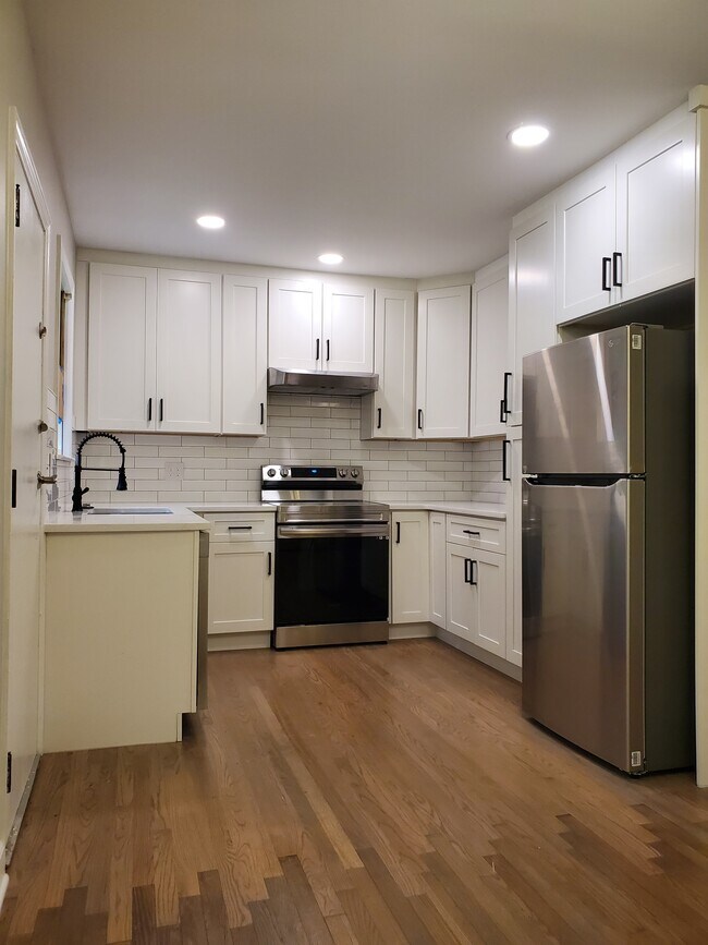 Cocina abierta - 1518 Ashburton Rd