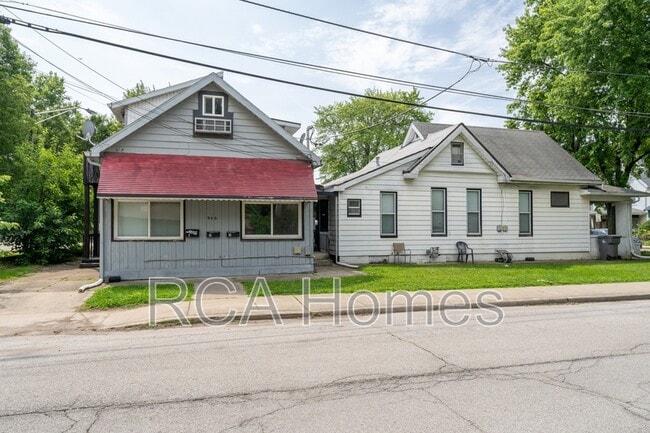 Building Photo - 906 Laurel St