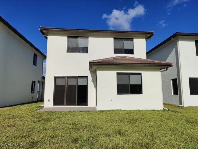 Building Photo - 5860 Agostino Way