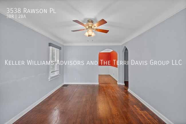 Foto del edificio - 3538 Rawson Pl