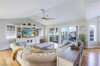 Building Photo - 437 Tradewinds Ave