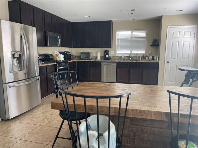 Building Photo - 35215 Caraway Ct