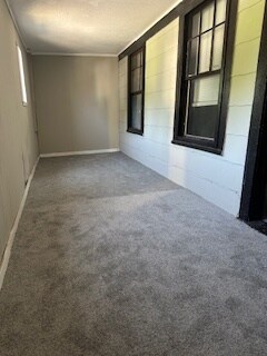 Foto del edificio - 3434 E 105th St