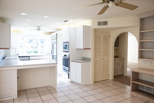 Foto del edificio - 2274 Caminito Castillo