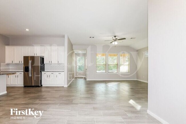 Foto del edificio - 18203 Humber River Ln