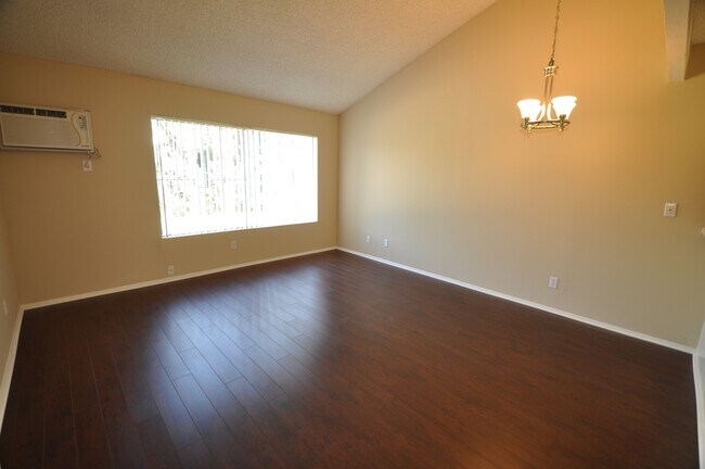 Building Photo - Royal Garden Apartments